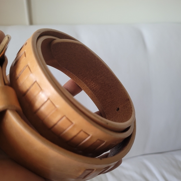 Kenneth Cole Reaction Tan Leather Belt Sz M - Picture 3 of 8